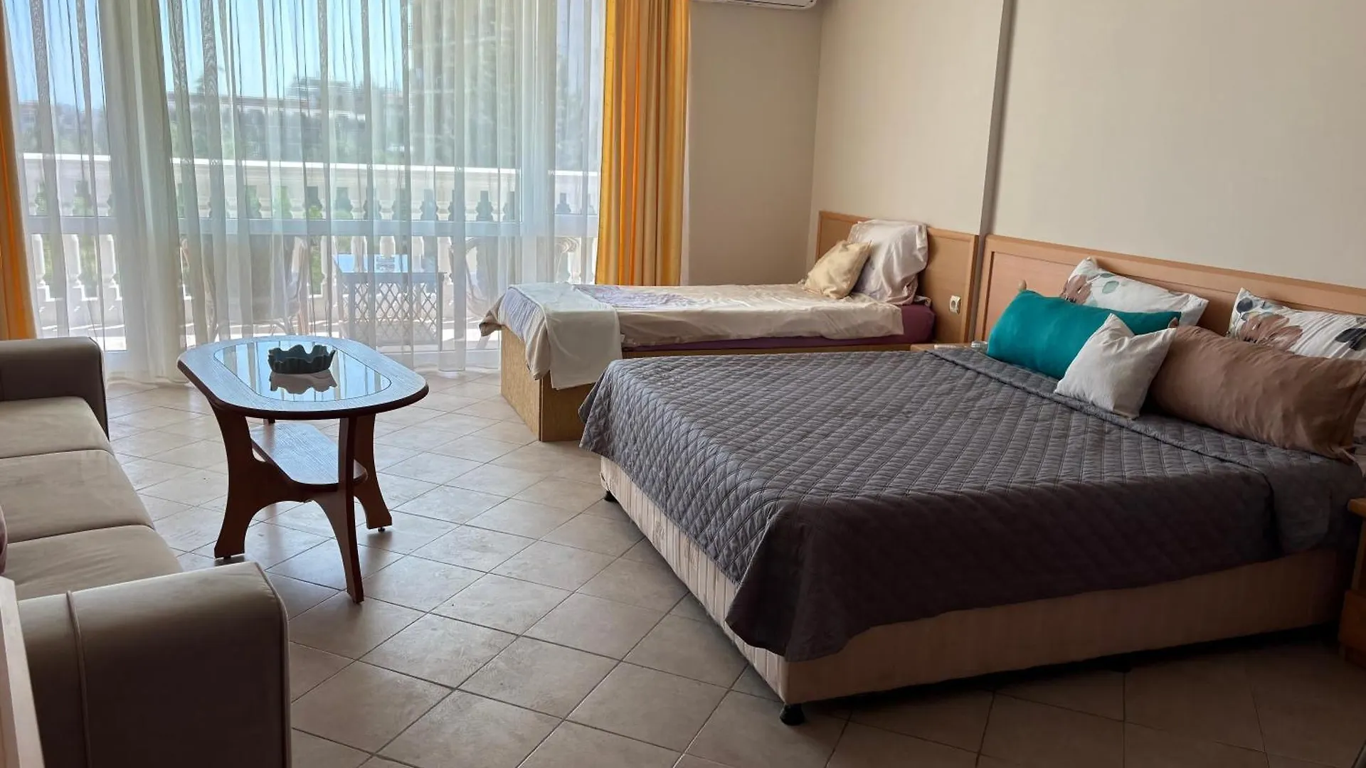 Miramar Palace 615S Sunny Beach
