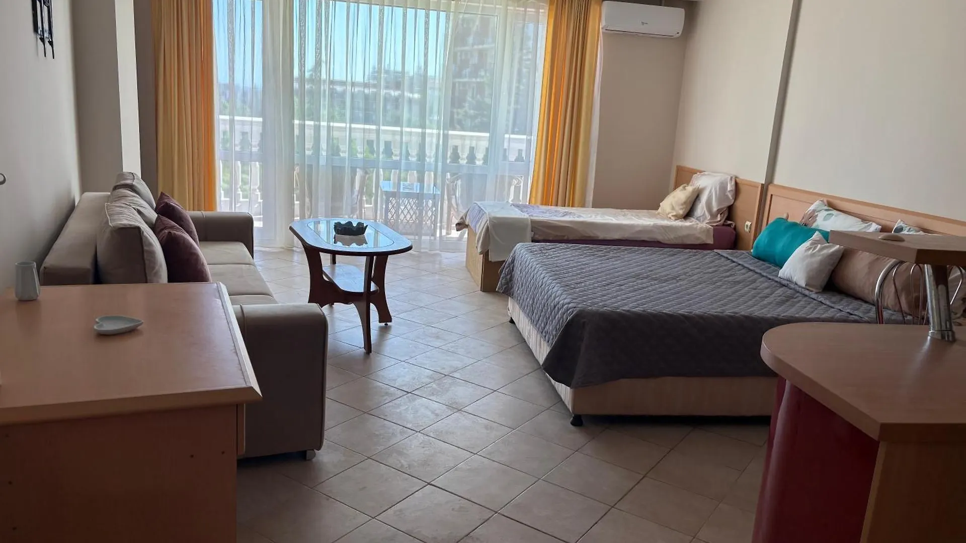 Miramar Palace 615S Sunny Beach